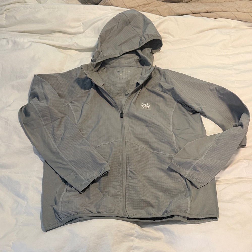 Men’s Skechers Hot Chocolate Run Light Gray Jacket - Medium never worn!